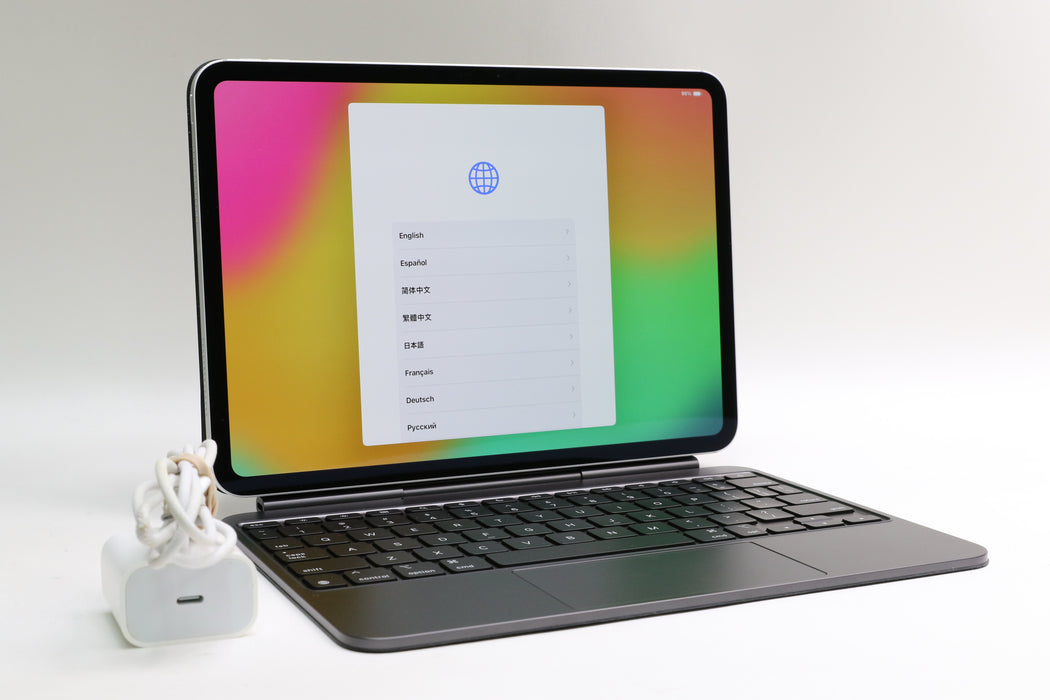 iPad Pro 11" M4, 256GB, Unlocked, Silver, MVW23LL/A w/ Magic Keyboard and AC+!