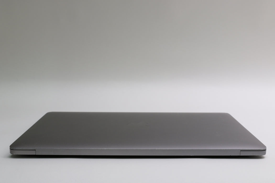 13.3" 2020 MacBook Pro, BTO, i5-1038NG7, 16GB, 2TB SSD, 100% Battery!