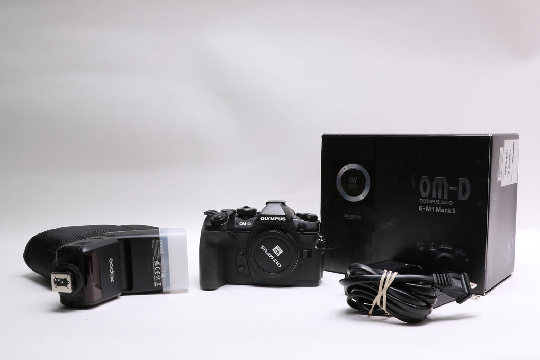 Olympus OM-D E-M1 Mark II 20.4MP Mirrorless Camera w/ Godox TT350O Flash!