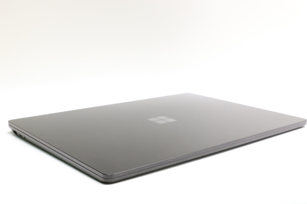 15" Microsoft Surface Laptop 5, 12th Gen i7-1265U, 32GB, 1TB SSD, Touchscreen