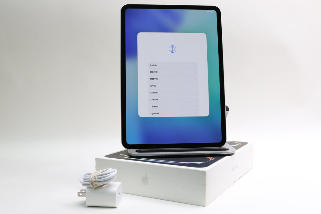 iPad Pro 11" M4, 256GB, Unlocked, Silver, MVW23LL/A, 100% Battery Health!