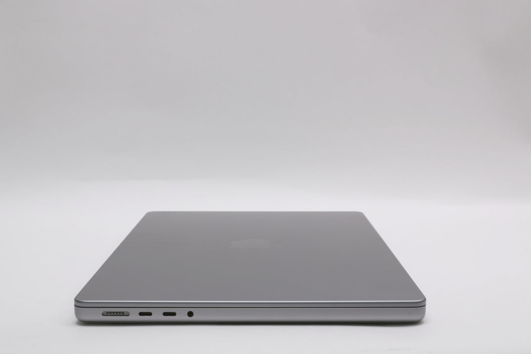 14" 2023, MacBook Pro, BTO, Apple M2 Max, 64GB, 4TB SSD, 38C — photo 10 of 13