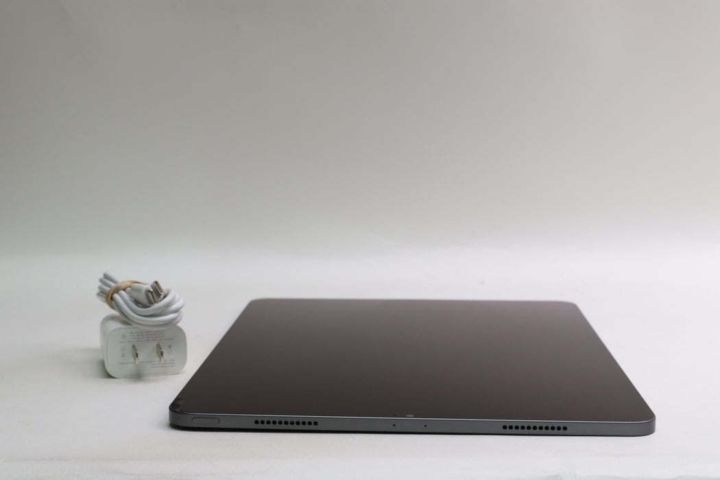 iPad Pro 12.9" M1, 5th Gen, 128GB, Wi-Fi Only, Space Gray, MHNF3LL/A