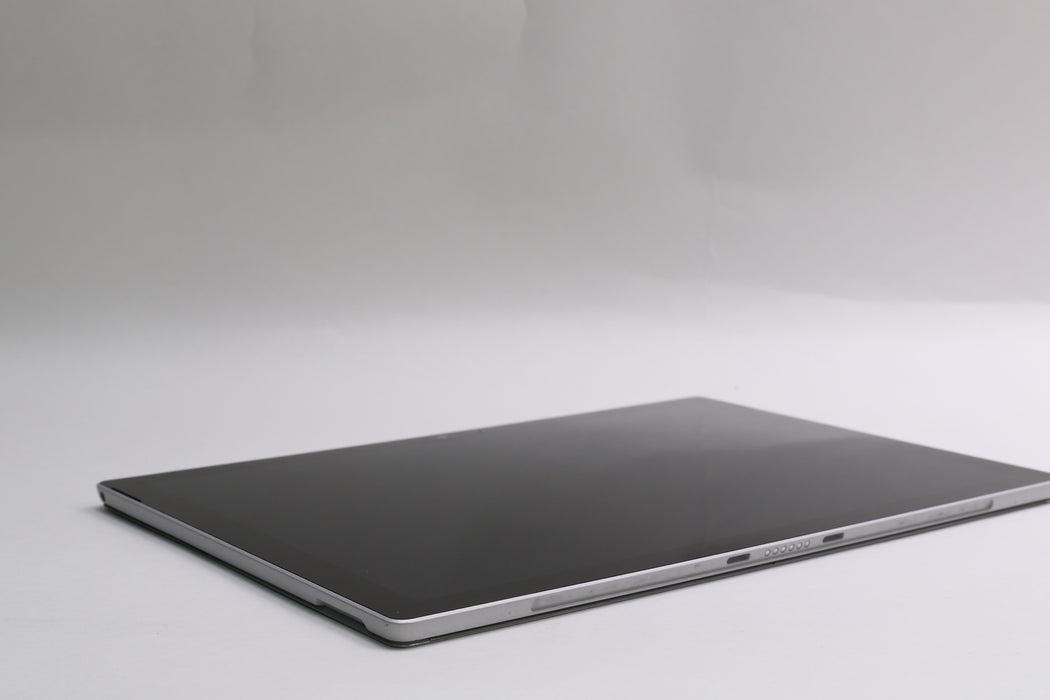 13" Microsoft Surface Pro 6, i5-8250U, 8GB, 128GB SSD, Touchscreen