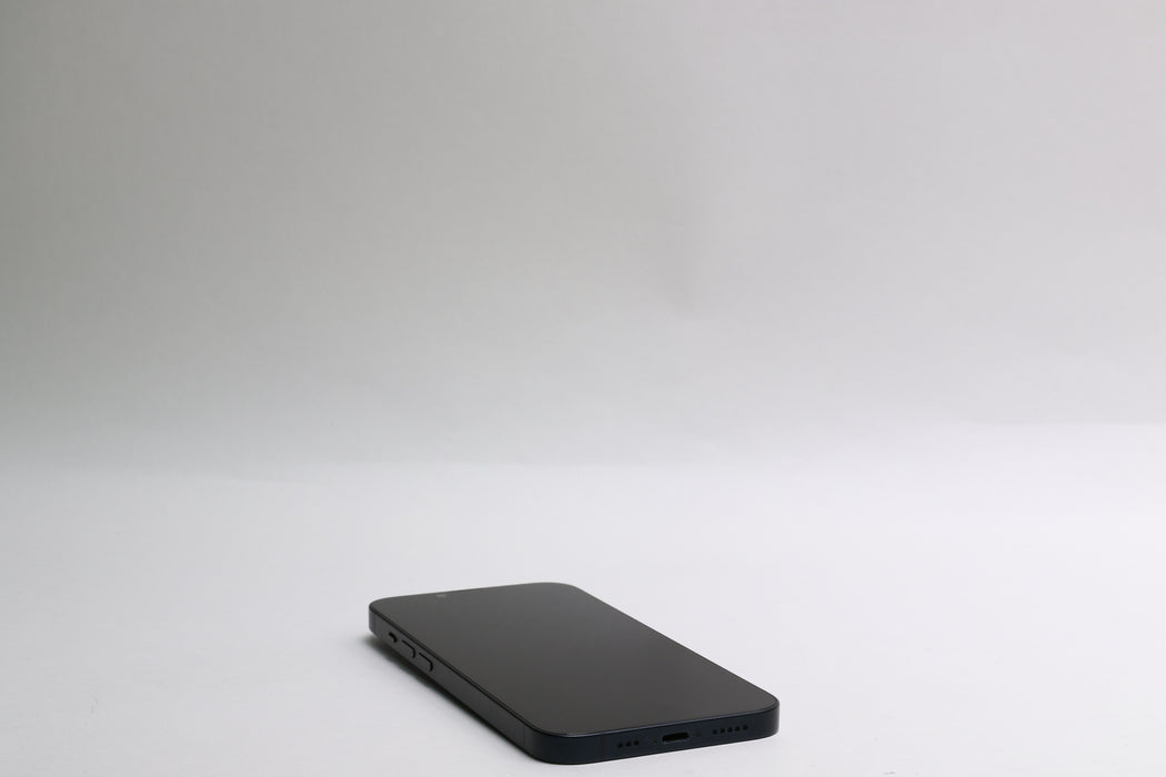 Apple iPhone 14, 128GB, Unlocked, Midnight, MPUA3LL/A — photo 8 of 13