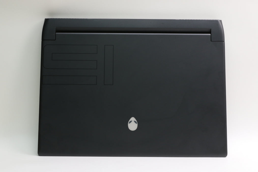 15" QHD Alienware m15 R7, i7-12700H, 16GB, 1TB SSD, RTX 3060, 100% Battery!