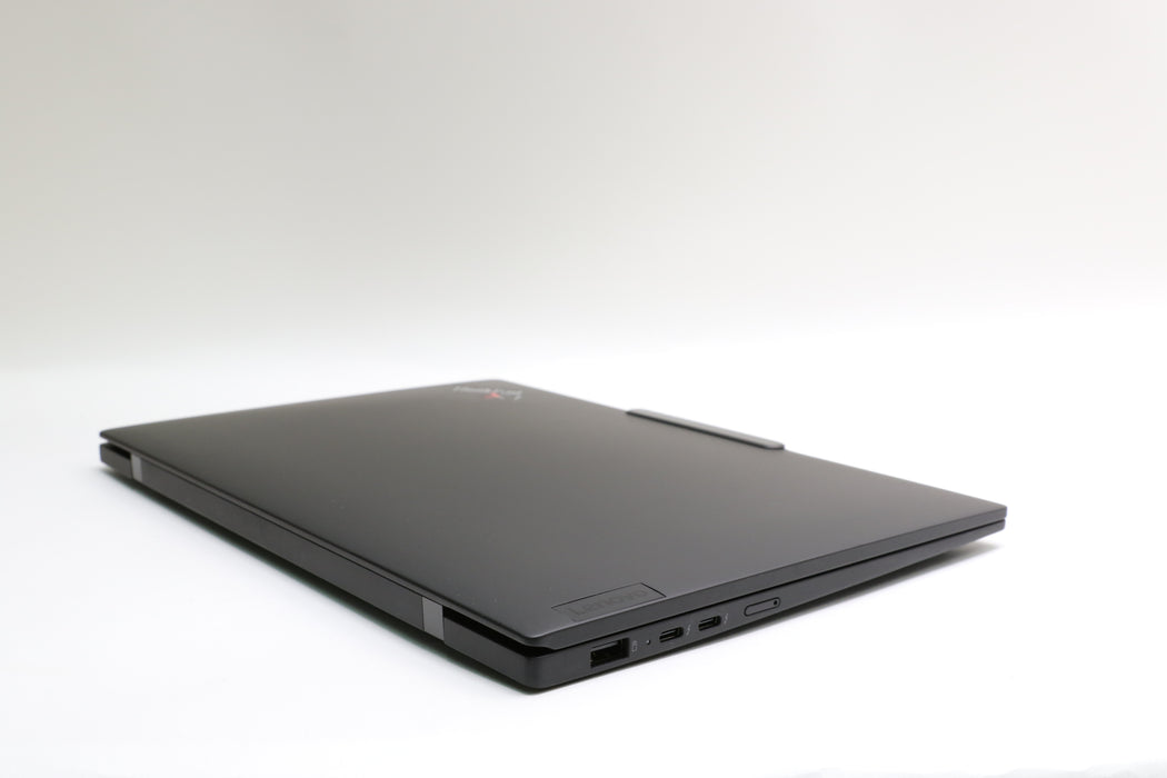 14" Lenovo, Thinkpad X1 Carbon Gen 12, Ultra 7 165U, 32GB, 1TB SSD, Touchscreen
