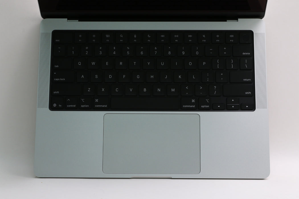 14" 2025, MacBook Pro, MDE44LL/A, Apple M5, 16GB, 512GB SSD, 10C, 100% Battery!