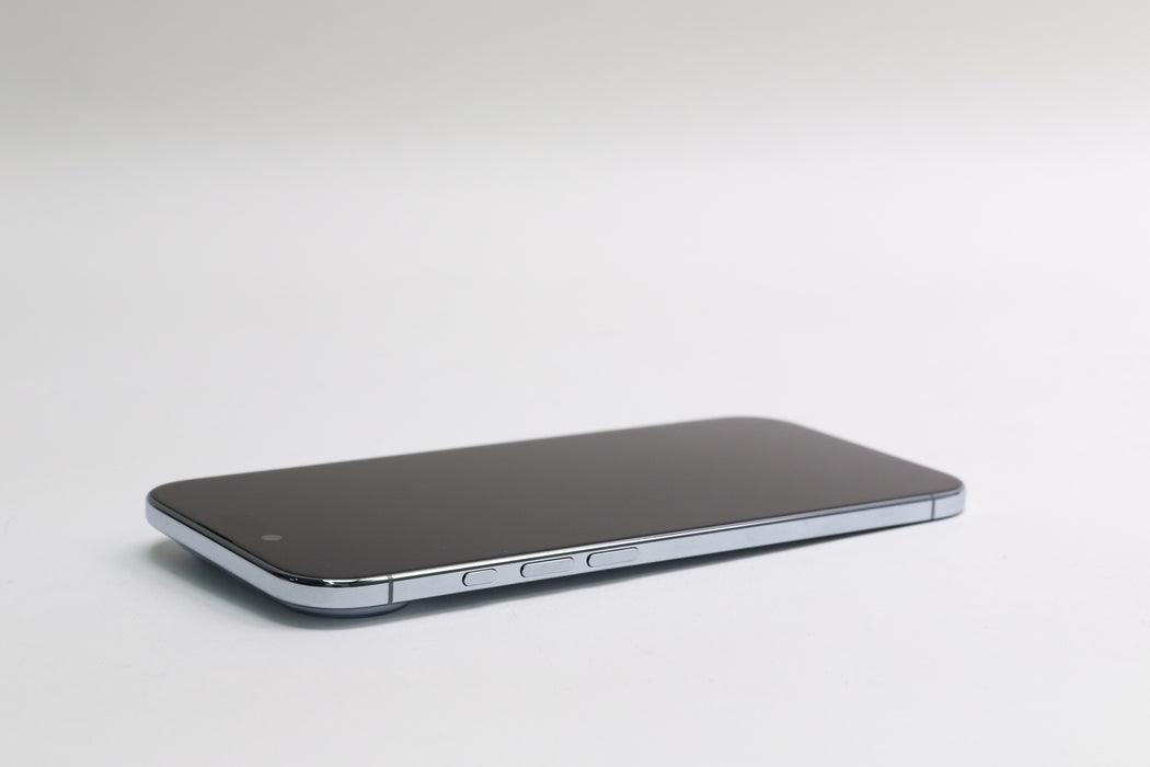 iPhone Air, 512GB, Unlocked, Sky Blue, MG1J4LL/A