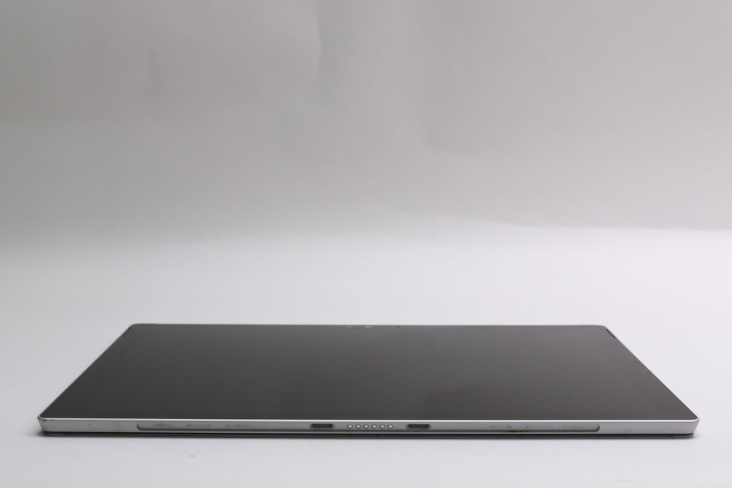 13" Microsoft Surface Pro 4, i5-6300U, 8GB, 256GB SSD, Touchscreen