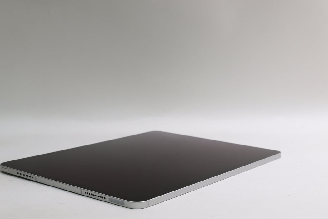 iPad Pro 12.9" M1, 5th Gen, 512GB, Unlocked, Silver, MHP03LL/A + Keyboard Folio!