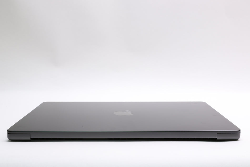16" 2024, MacBook Pro, MX303LL/A, Apple M4 Max, 36GB, 1TB, 32C, AC+, 100% Batt! — photo 8 of 13