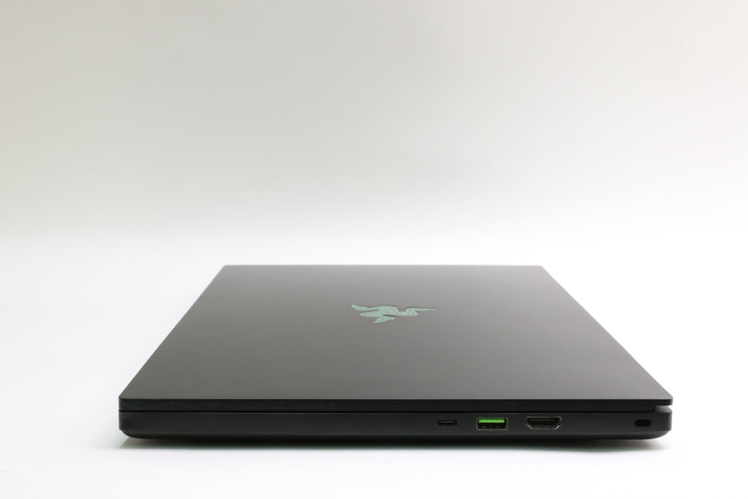 15" Razer Blade 15 (Late 2020), i7-10750H, 32GB, 256GB SSD, GTX 1660 Ti