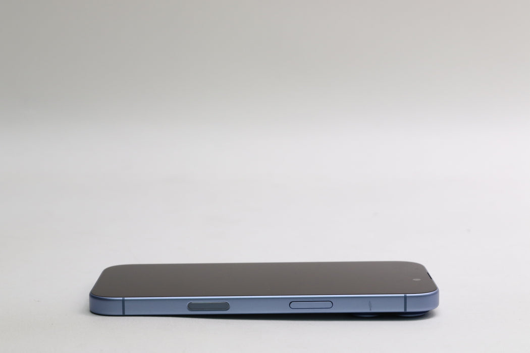 iPhone 17, 256GB, Unlocked, Mist Blue, MG484LL/A, 100% Battery!