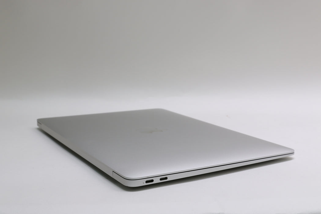13" 2020, Macbook Air, BTO 3.20 GHz Apple M1, 16GB, 256GB SSD, 7C