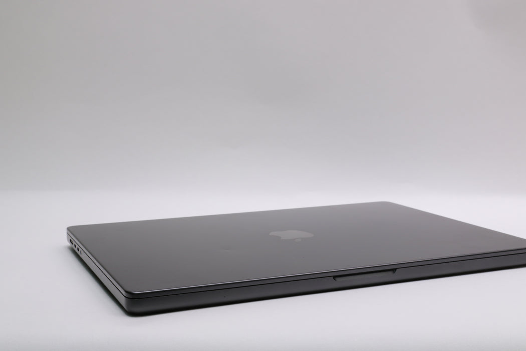 16" 2023, MacBook Pro, MRW13LL/A, Apple M3 Pro, 18GB, 512GB SSD, 18C