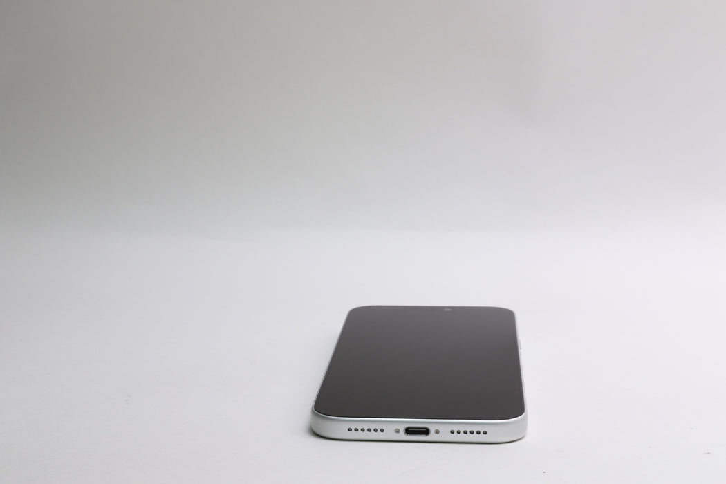 Apple iPhone 17 Pro Max, 1TB, Unlocked, Silver, NFXN4LL/A — photo 9 of 12