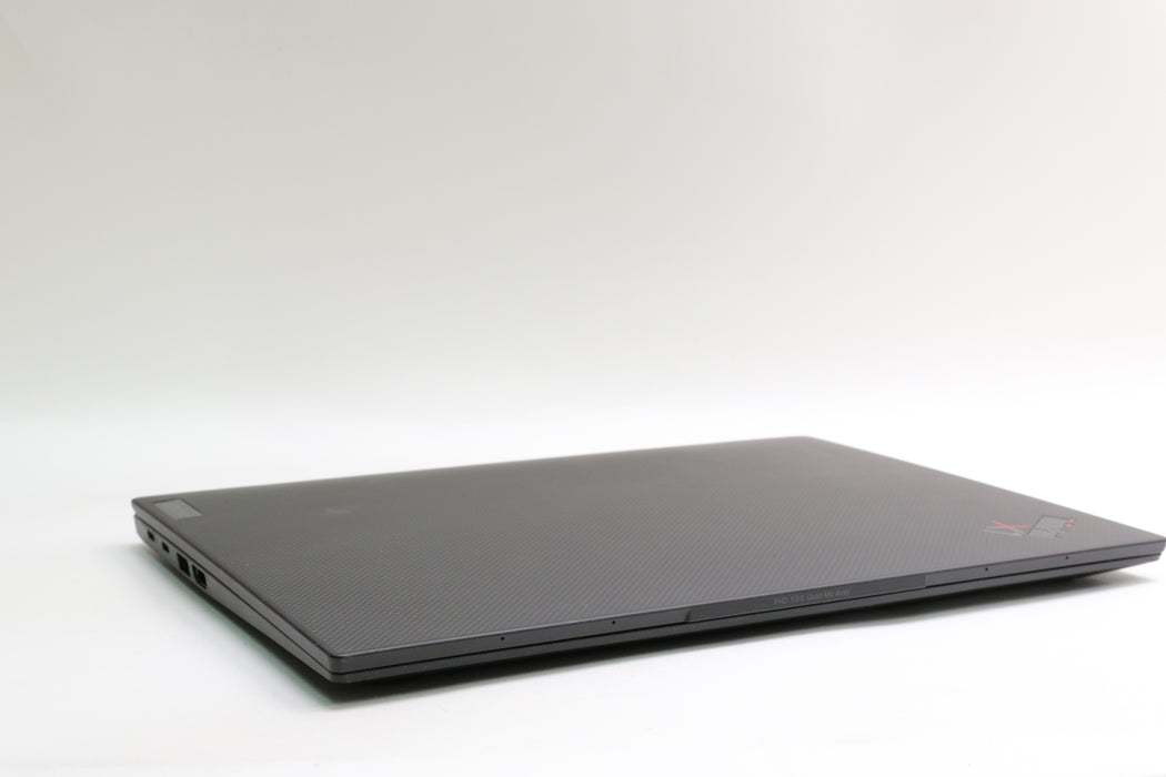 14" UHD+ Lenovo Thinkpad X1 Carbon Gen 10, i7-1270P, 32GB, 1TB SSD
