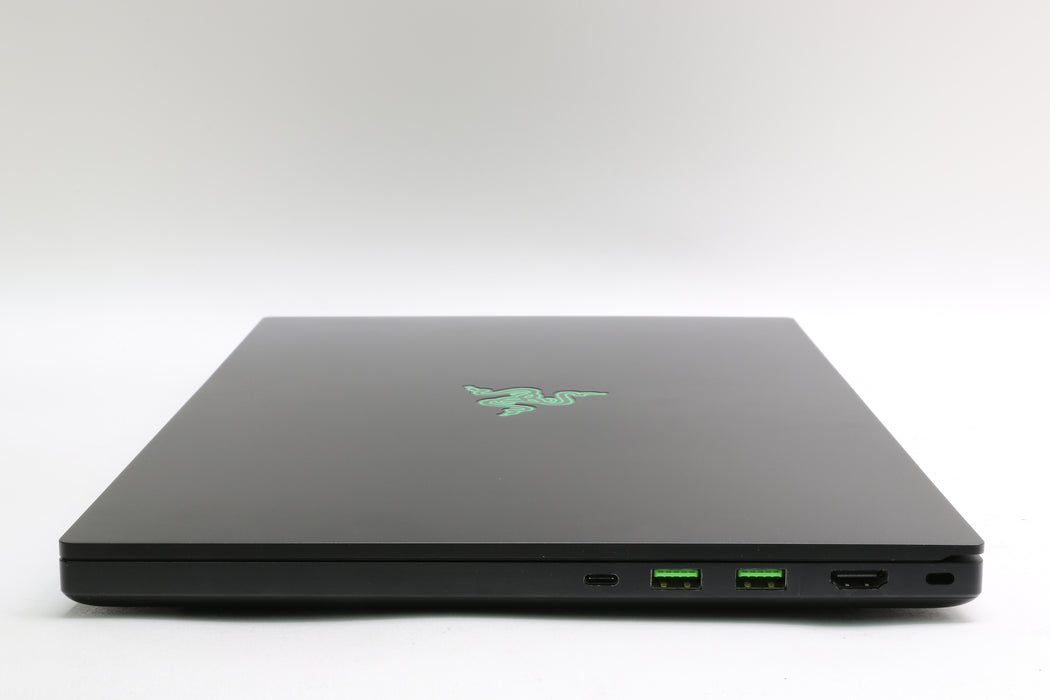 15.6" Razer Blade 15 Rz09-0328, i7-10750H, 16GB, 256GB SSD