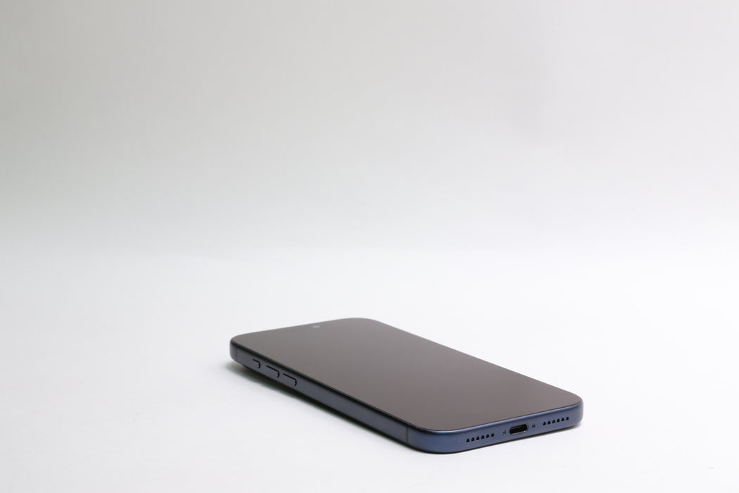 Apple iPhone 17 Pro Max, 2TB, Unlocked, Deep Blue, NFXU4LL/A — photo 8 of 13