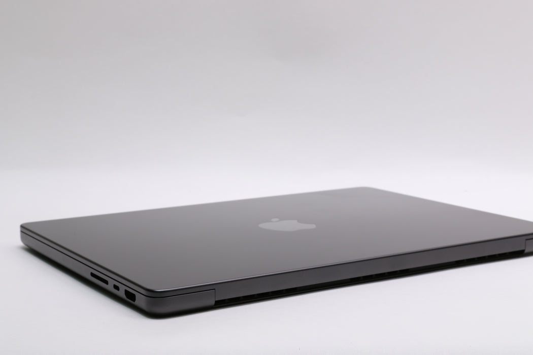 15.4" 2025, MacBook Pro, MDE14LL/A, Apple M5, 16GB, 1TB SSD, 10C
