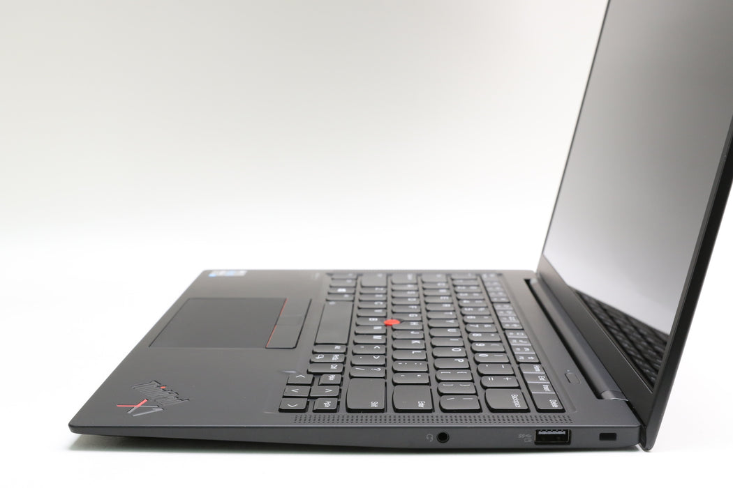 14" UHD+ Lenovo Thinkpad X1 Carbon Gen 9, i7-1185G7, 32GB, 512GB SSD