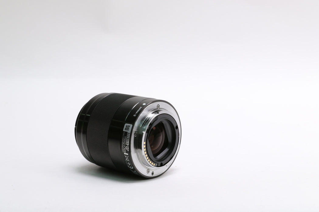 Sony E 50mm f/1.8 OSS Lens — photo 5 of 5