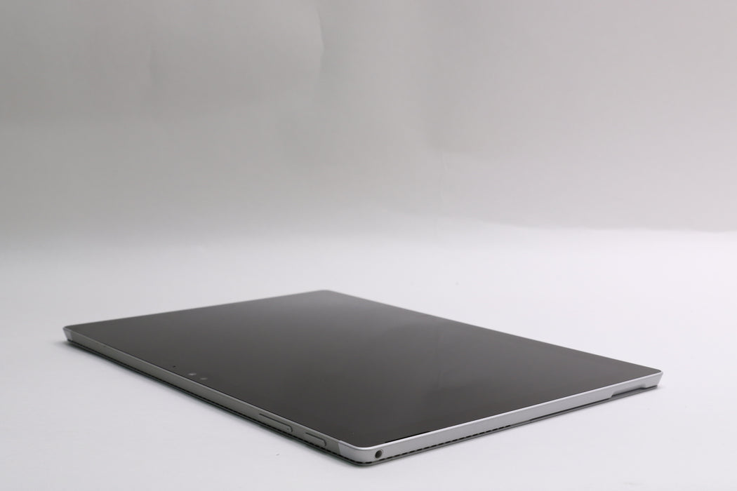 13" Microsoft Surface Pro 4, i5-6300U, 8GB, 256GB SSD, Touchscreen