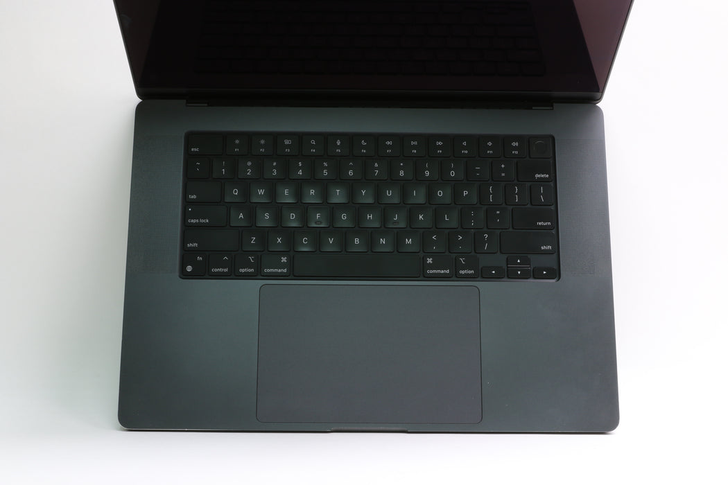 16" 2023, MacBook Pro, BTO, Apple M3 Max, 64GB, 1TB SSD, 40C — photo 3 of 13