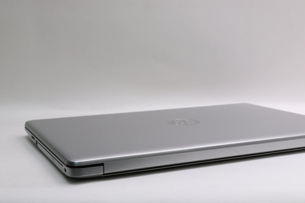 17" HP Laptop 17-ca0xxx, Ryzen 5 2500U, 8GB, 256GB