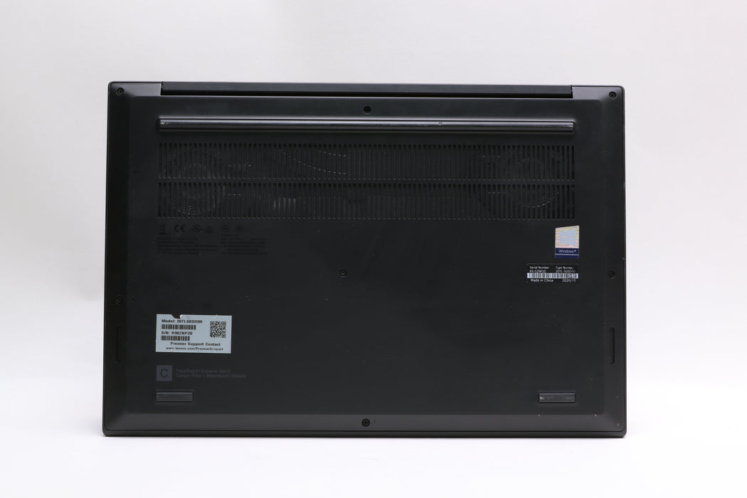 15.6" Lenovo ThinkPad X1 Extreme Gen 3, i7-10850H, 32GB, 1TB SSD, GTX 1650 Ti — photo 5 of 13