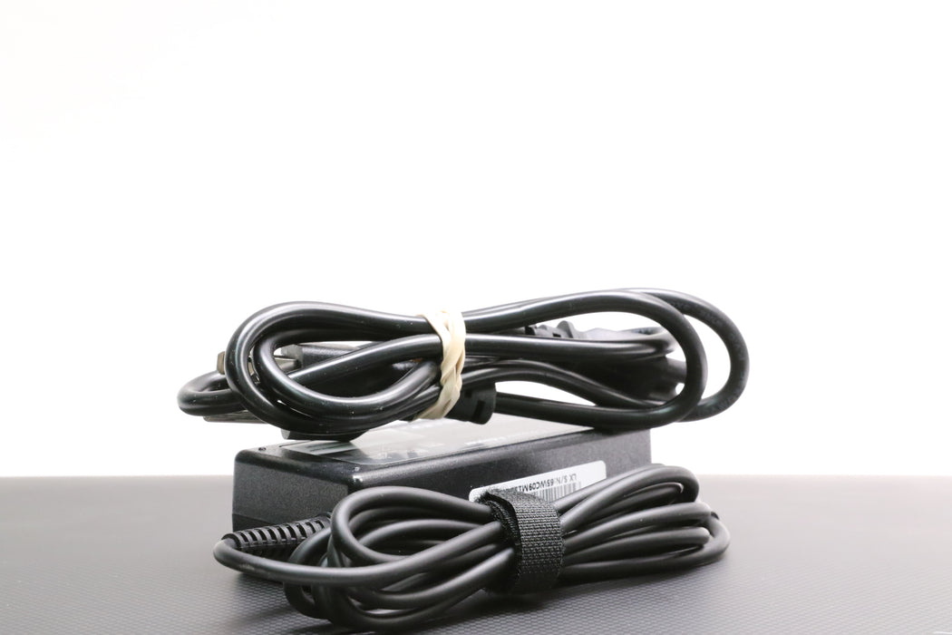 14" UHD+ Lenovo Thinkpad X1 Carbon Gen 10, i7-1270P, 32GB, 512GB SSD