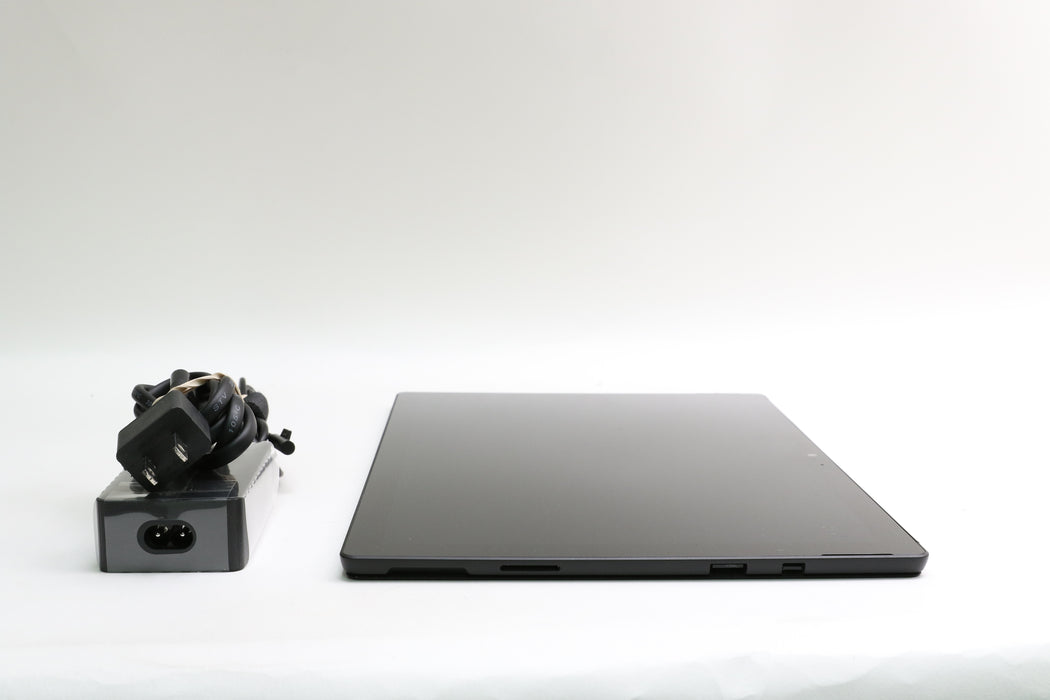 12" Microsoft Surface Pro 6, i7-8650U, 16GB, 512GB SSD, Touch w/ Keyboard!