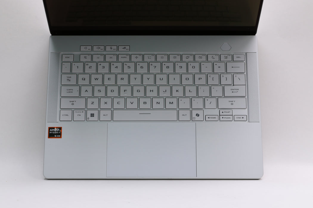 14" ASUS ROG Zephyrus G14 GA403WR, Ryzen AI 9 HX 370, 32GB, 1TB SSD, RTX 5070 Ti — photo 3 of 13