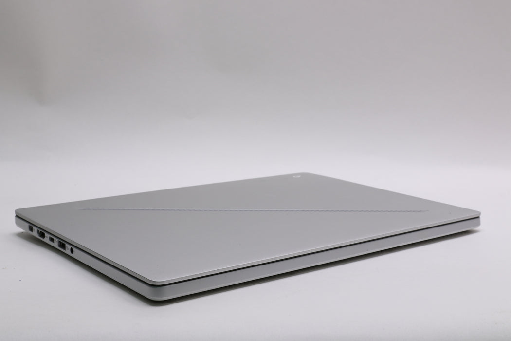14" 2.8K ASUS ROG Zephyrus G14 GA403UI, Ryzen 9 8945HS, 32GB, 1TB SSD, RTX 4070 — photo 11 of 13