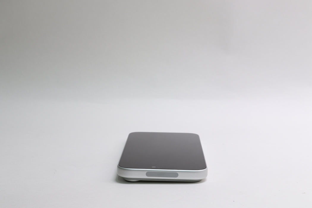 Apple iPhone 17 Pro Max, 1TB, Unlocked, Silver, NFXN4LL/A — photo 5 of 12