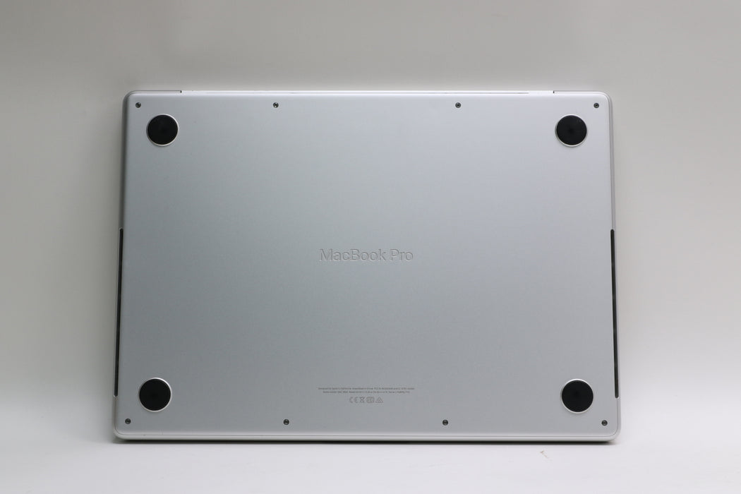 14" 2021 Macbook Pro, 3.20 GHz Apple M1 Max, 32GB, 4TB SSD, 32C