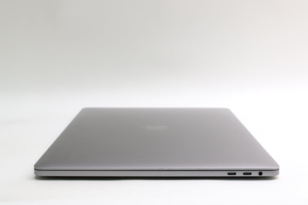 15" 2018, MacBook Pro, MR932LL/A, i7-8750H, 16GB, 256GB, Pro 555X, 100% Battery!