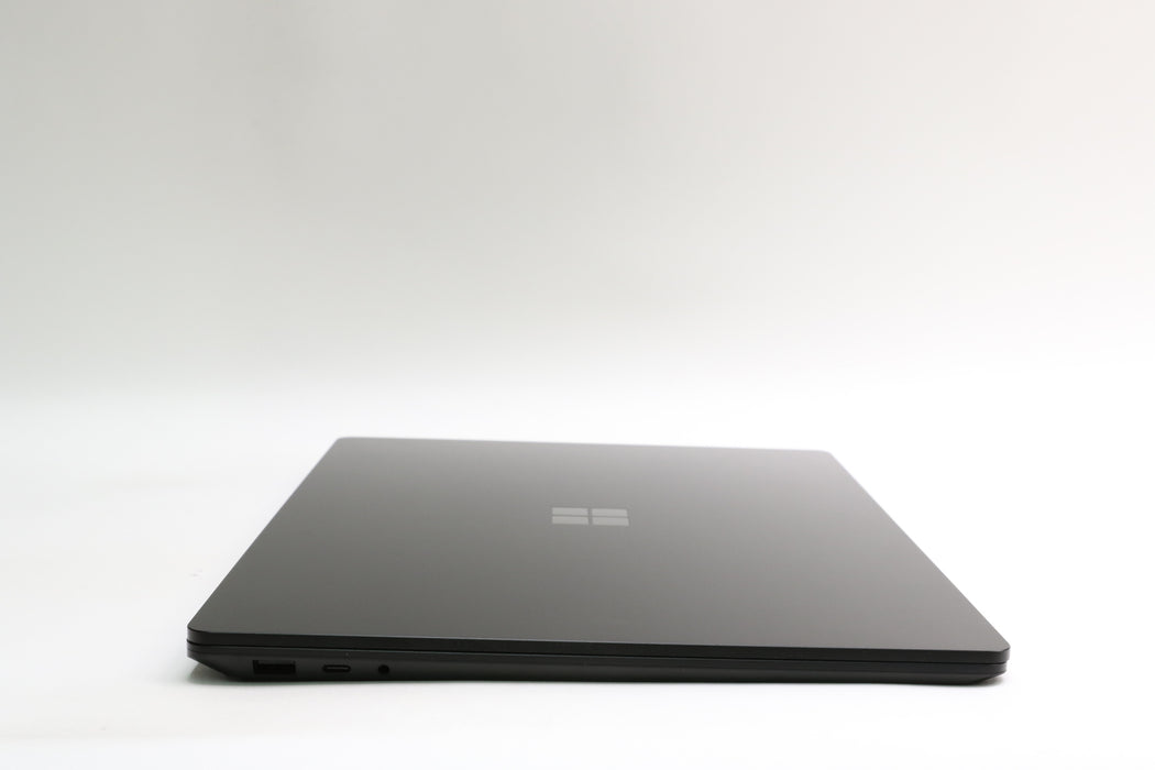 15"Microsoft Surface Laptop 5, i7-1265U, 32GB, 1TB SSD,Touchscreen, 100% Battery