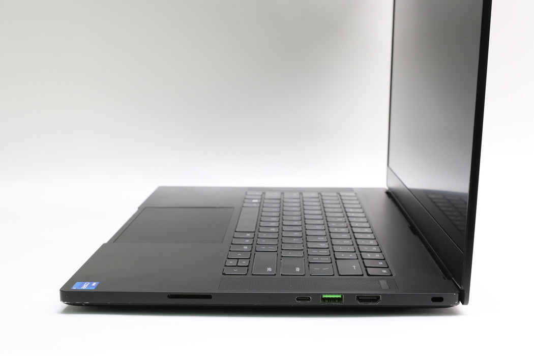 100%BATT 15" QHD Razer Blade 15, i7-11800H, 40GB, 1TB SSD, RTX 3070