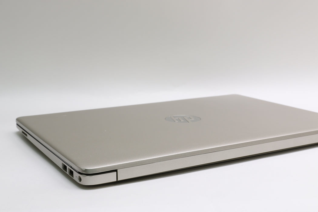 15.6" HP 15t-dw200, i7-1065G7, 16GB, 512GB SSD