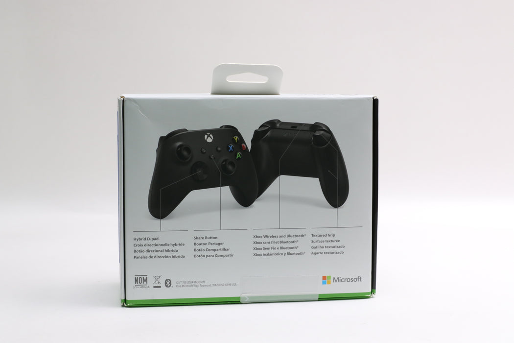 Brand New! Microsoft Xbox Wireless Controller - Carbon Black