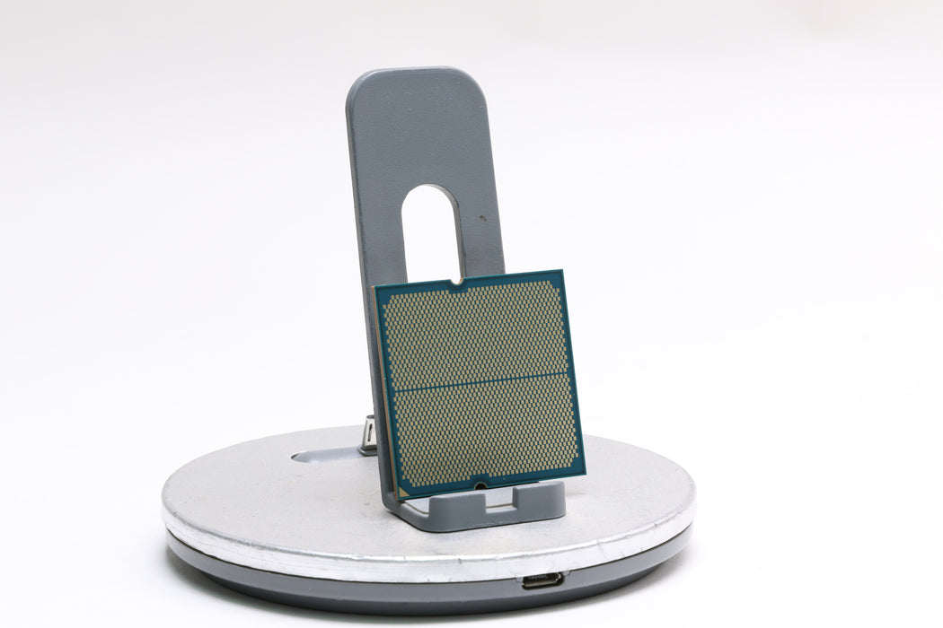 AMD Ryzen 7 7800X3D 8-Core 4.2GHz Socket AM5 Processor — photo 2 of 2