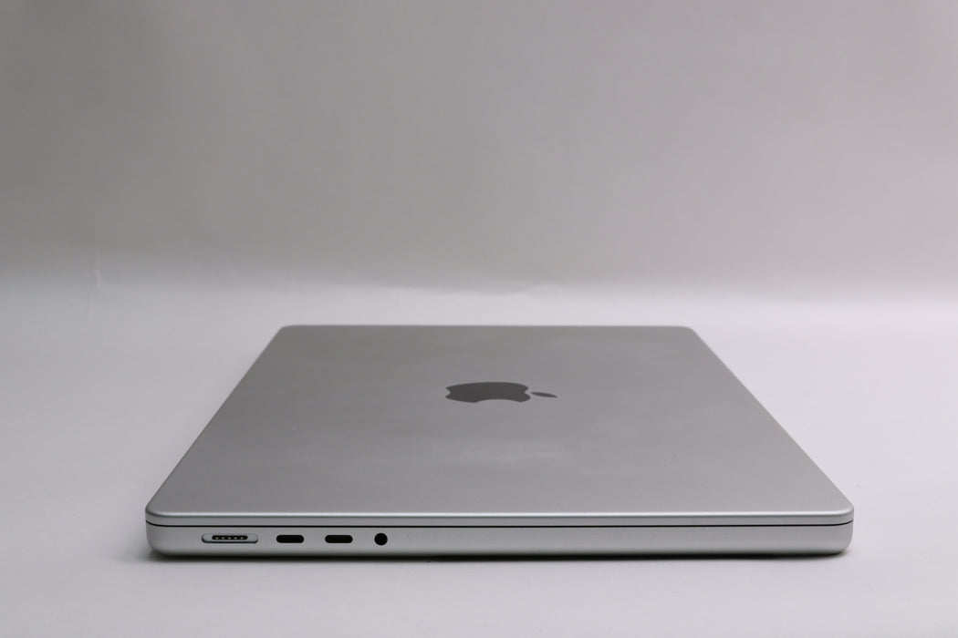 14" MacBook Pro, Apple M5, 16GB, 512GB, 10C, AC+, Nano-Texture, 100% Battery!
