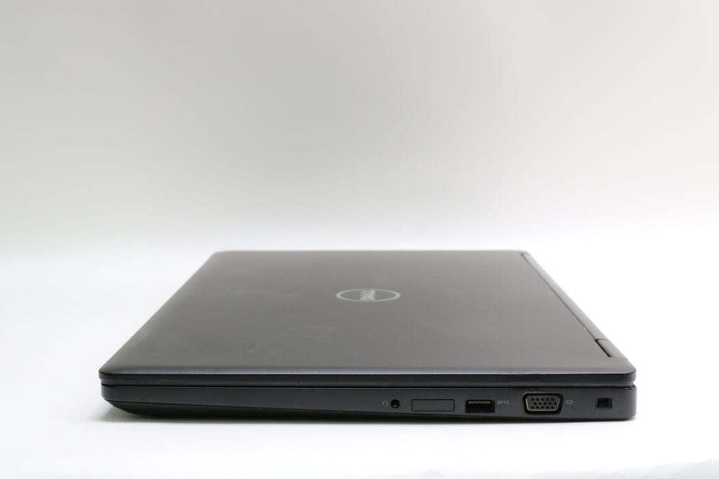 15.6" Dell, Precision 3520, i7-7700HQ 2.80GHz, 16GB, 256GB SSD, Quadro M620