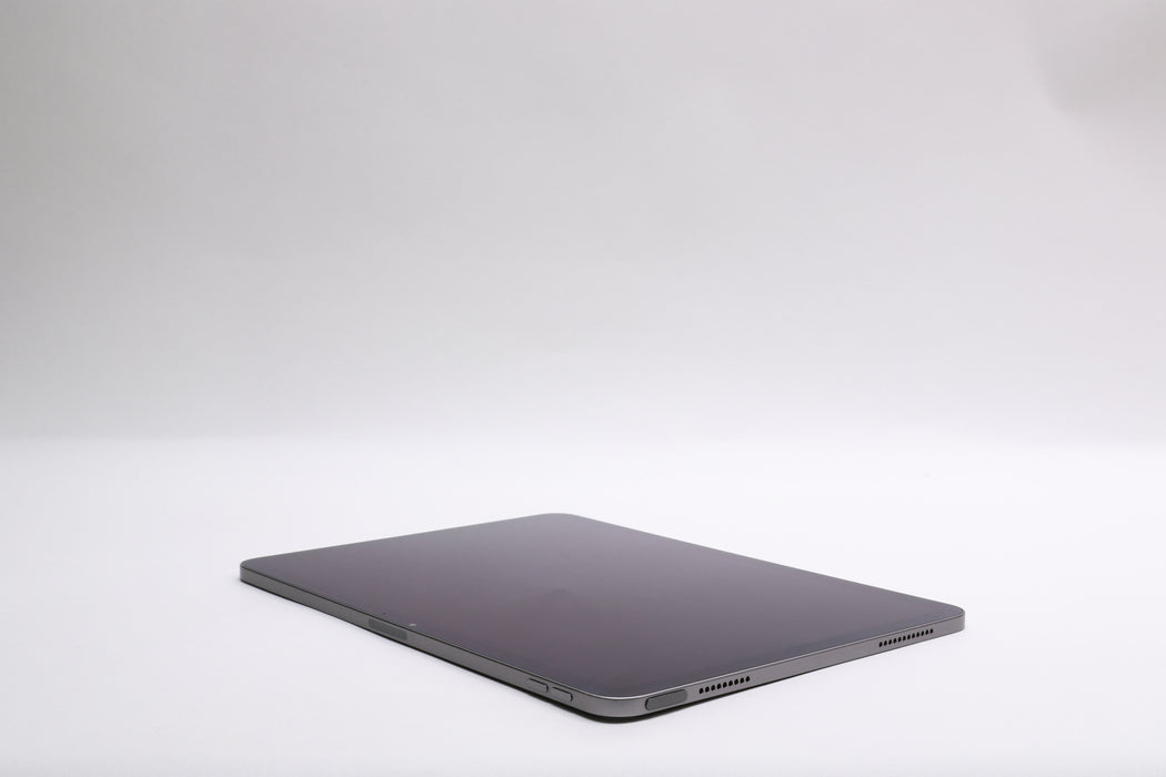 11" iPad Air M2, 128GB, Wi-Fi Only, Space Gray, MUWC3LL/A w/ Apple Pencil!