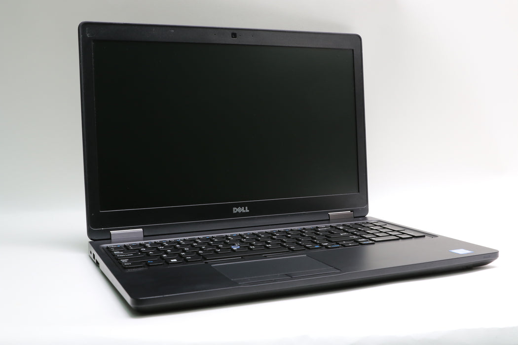 15.6" Dell, Precision 3520, i7-7700HQ 2.80GHz, 16GB, 256GB SSD, Quadro M620