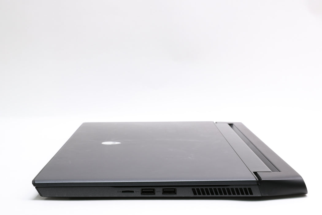 15" Alienware M15 R4, i7-10870H, 16GB, 512GB SSD, RTX 3070 Laptop GPU