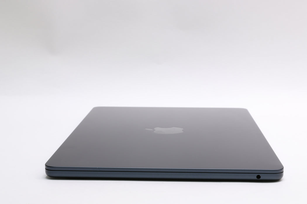 13" 2026, MacBook Air, MDHE4LL/A, Apple M5, 16GB, 512GB SSD, 8C, 100% Battery — photo 6 of 13