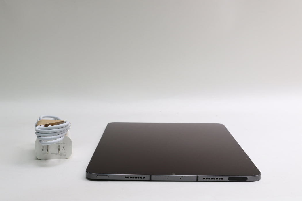 iPad Pro 11" M1, 3rd Gen, 256GB, Unlocked, Space Gray, MHMV3LL/A